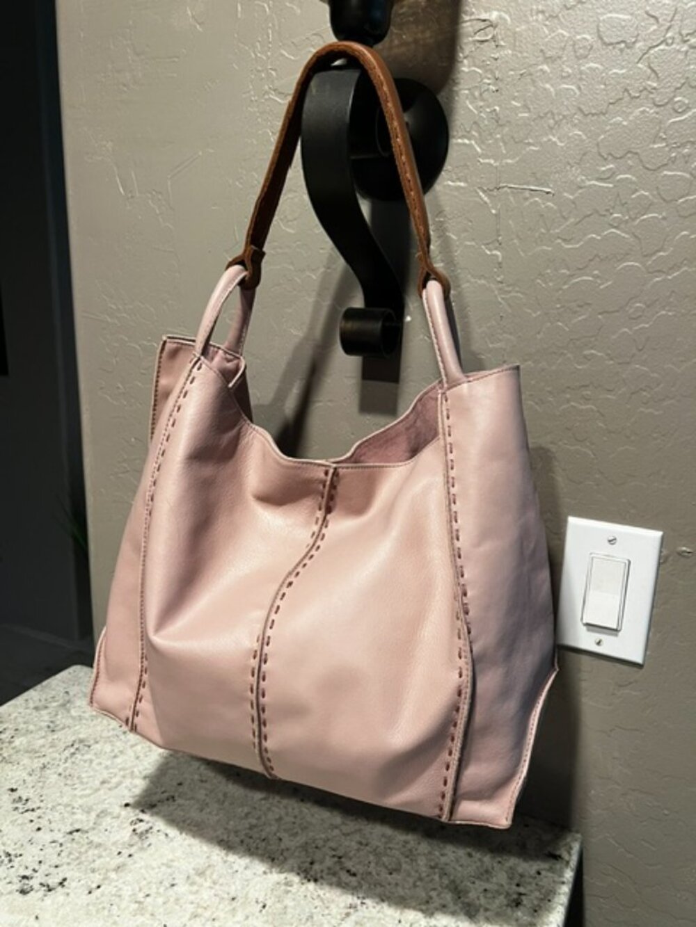 The Sak Los Feliz Large Leather Tote ~ Like New!! - Picture 5 of 11